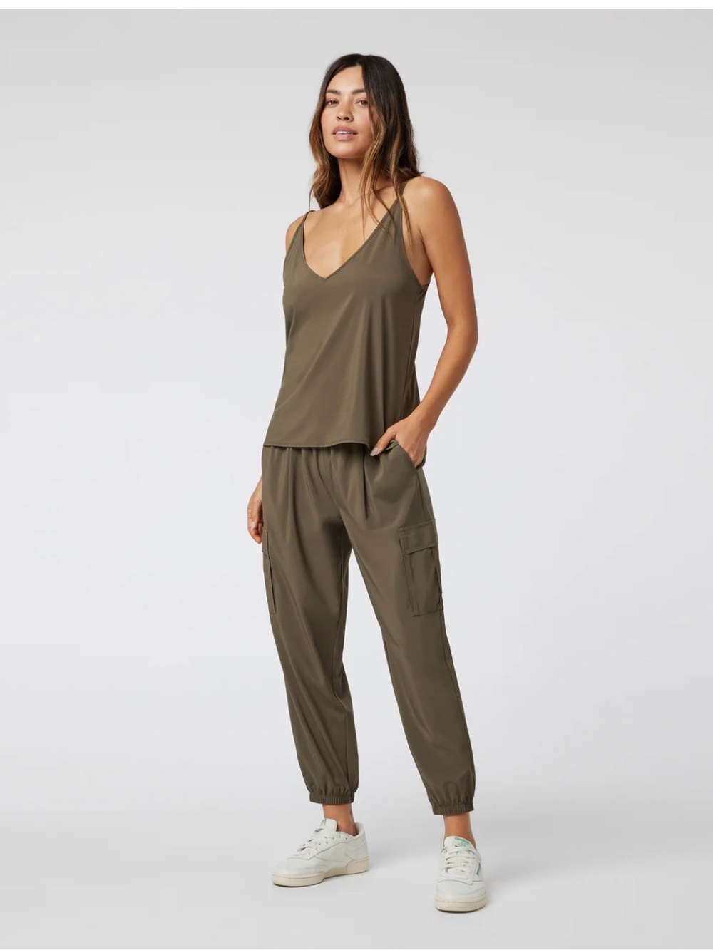 Vuori Villa Cargo Jogger Oregano small